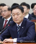 국감 출석한 이계문 서민금융진흥원장