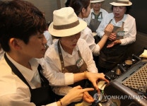 스타벅스, 시니어 바리스타 전문교육과정 개강