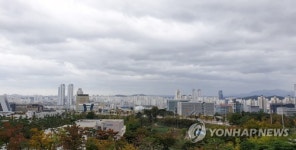 울산 흐리고 가끔 비…낮 최고 18도
