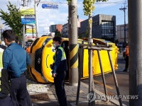 태권도장 승합차 전도