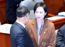 예결위 참석한 홍남기-유은혜 부총리