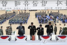 경례하는 참전유공자회