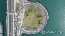 하늘에서 본 한·아세안 모터케이드 행렬