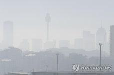 시드니 푸른하늘 실종…산불 탓 대기오염 한때 상하이 수준