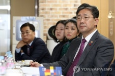 해오름작은도서관 방문한 박양우 장관