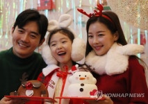 올 크리스마스 홈파티엔 뚜레쥬르 케이크로