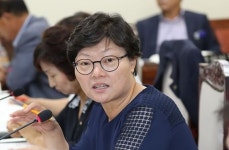 김태경 거창군의원 사직…구치소 주민투표 혼탁 항의 차원