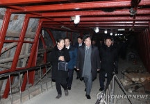 문경 석탄박물관 방문한 이낙연 총리