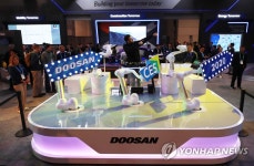 두산의 협동로봇과 함께 디제잉