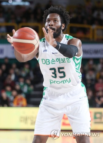 오누아쿠의 특이한 자유투