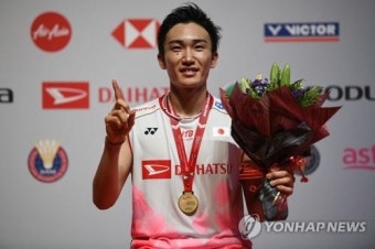 배드민턴 세계랭킹 1위 모모타 겐토, 말레이서 교통사고