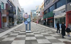 태풍에도 줄선 면세점 보따리상, 신종 코로나에 사라져