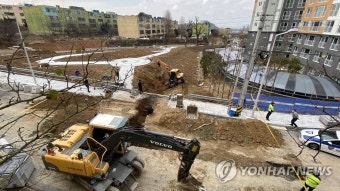 아파트 진입로 공사현장서 매몰사고 발생