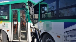김포 월곶면 도로서 버스 2대 충돌…4명 부상