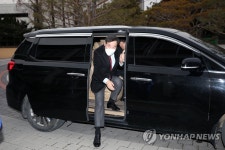 천주교광주대교구청 찾은 이낙연 전 총리