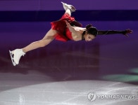 4대륙 2위 연기 펼치는 유영