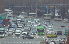이천으로 향하는 우한 교민들