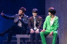 중극장 무대로 돌아온 뮤지컬 은밀하게 위대하게