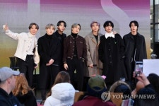 BTS, 뉴욕서 투데이쇼 생방송…세계 정복한 그룹 평가