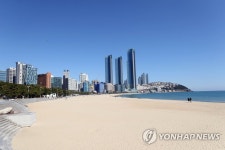 관광객 보기 힘든 해운대