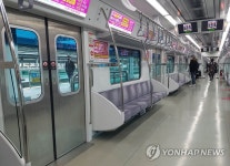 손님 감소 텅 빈 동해선