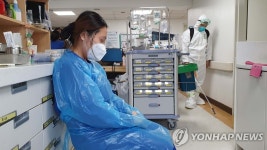 지친 한마음창원병원 의료진들