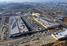 차량 가득 찬 인천 남촌농산물도매시장