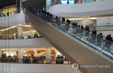 롯데월드몰·롯데몰 등 760여개 입점 파트너사 임대료 유예