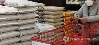 백화점·마트 착한 임대료 동참 안 하나요…입주자들 볼멘소리