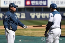 이동욱 감독과 나성범