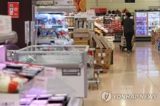 코로나19로 침체된 소비심리…추경으로 회복하나