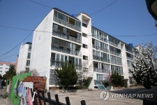 철거 앞둔 아파트