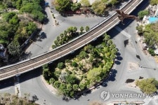 아파도 병원 못 갑니다…인도 국가봉쇄에 교민 두려움 증폭