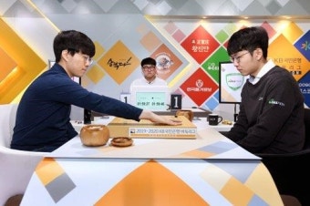 한국물가정보 우승 이끈 신민준, 바둑리그 첫 MVP