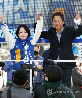 임종석, 민주당 고양병 홍정민 후보 지원유세