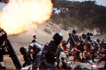 김정은, 최고인민회의 앞두고 포사격 훈련 지도…'로키' 지속