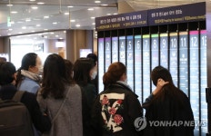 푸드코트에서의 점심