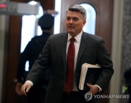 메릴랜드 이어 콜로라도…가드너 한국서 10만회 진단키트 공수