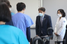 김강립 차관 국립마산병원 의료진 격려