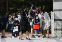초등학교 등교 개학 첫 날 어서와