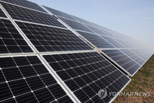 전 세계 태양광 설비 가격 中 공급 과잉에 20% 급락