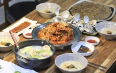 [酒먹방] 계화도 백합죽의 맥을 잇다…전북 부안 계화회관