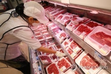 한우·돼지 산지가격 하락에도 소비자는 여전히 비싸