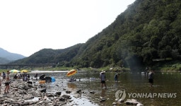 강원 산간계곡 수질 청정…"코로나19 수칙 지키며 맘껏 즐겨요"