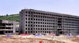 북한 평안남도서 야외극장·공장·발전소 등 공사 본격 추진