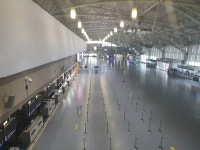김해공항 국제선 셧다운 100일…출구 실종에 깊어지는 시름