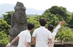 [줌in제주] 제주 돌하르방의 비밀…독자성 띤 문화 교류 산물