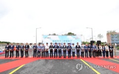 천안 성성지구∼번영로 도시계획도로 개통식