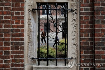 5만 한국유학생 안도…미, '100% 온라인' 수강생 비자취소 철회(종합2보)