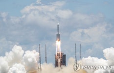 [2보] 중국, 첫 화성탐사선 톈원 1호 발사